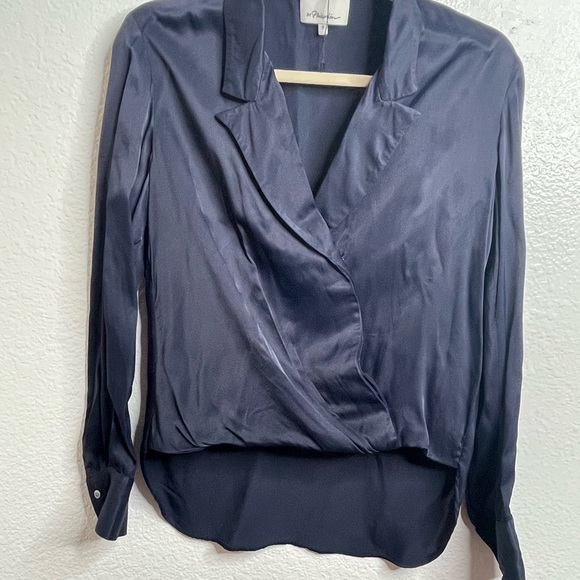 3.1 Phillip Lim Long Sleeve Navy Blue Wrap Blouse Sz 0 - Picture 3 of 16